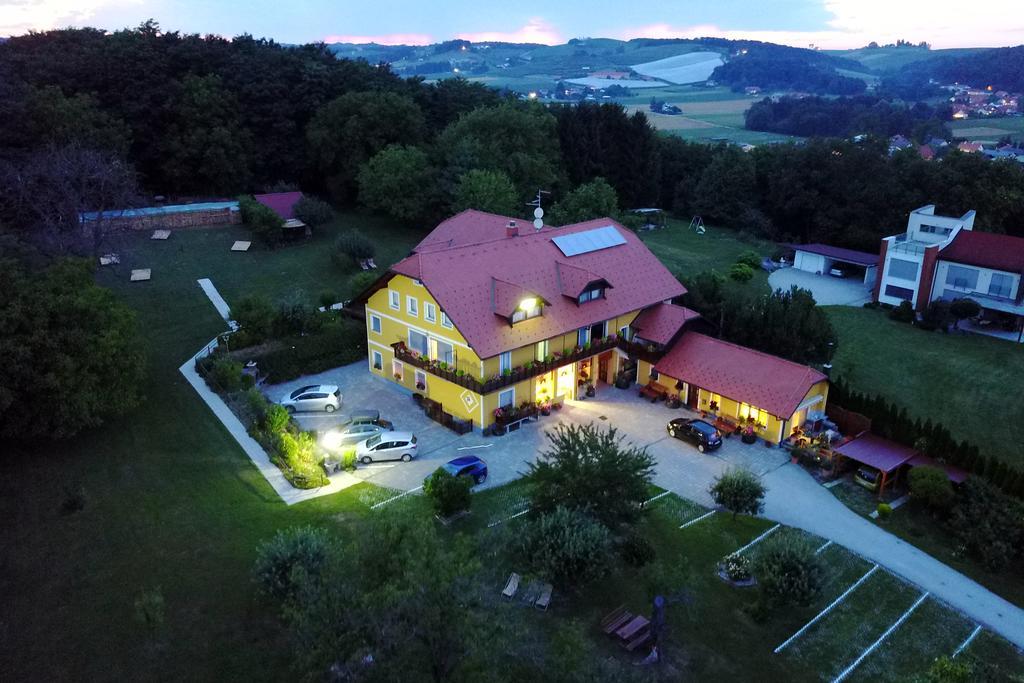 Panorama B&B Ptuj Luaran gambar